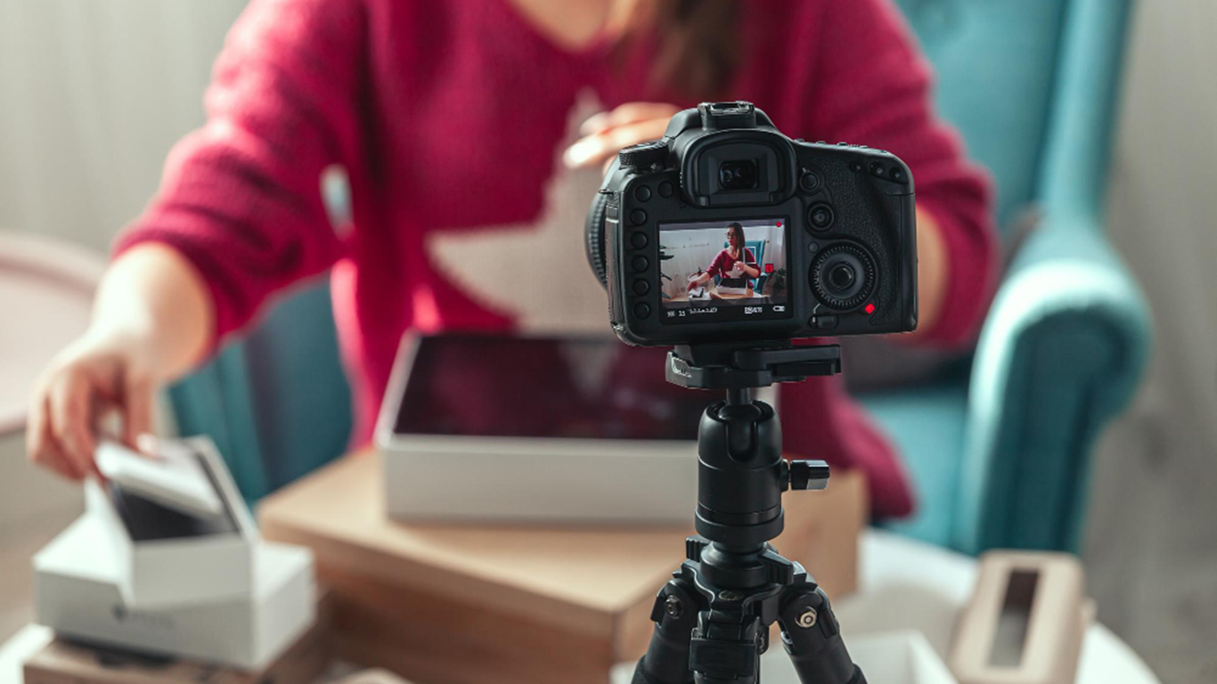 Przykłady mediów w strategii TAYA - Odtwarzacze wideo i audio